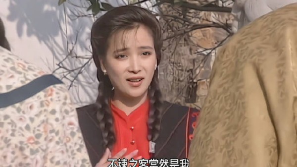 教科书级演技!何晴用眼神切换两种气质!