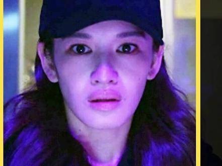 女人跟踪半夜外出的伴侣,未料目睹震撼场面!