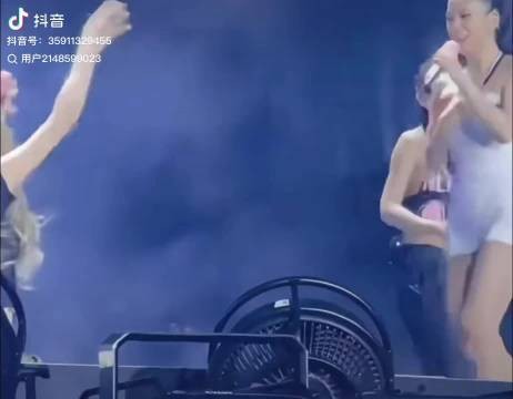 我滴妈啊上课看这个差点给我憋死