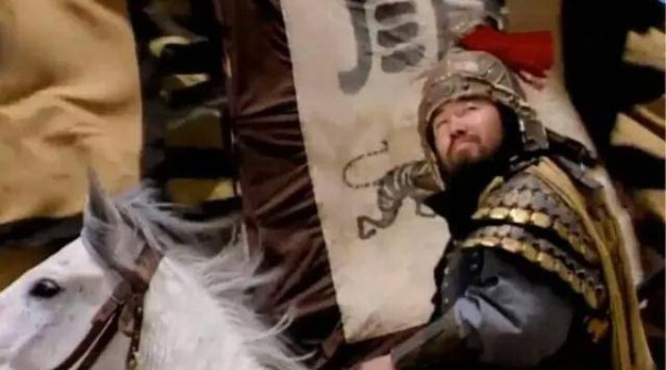 演义中，哪些武将出场时间很短，武力值有五虎将水平？有这5人