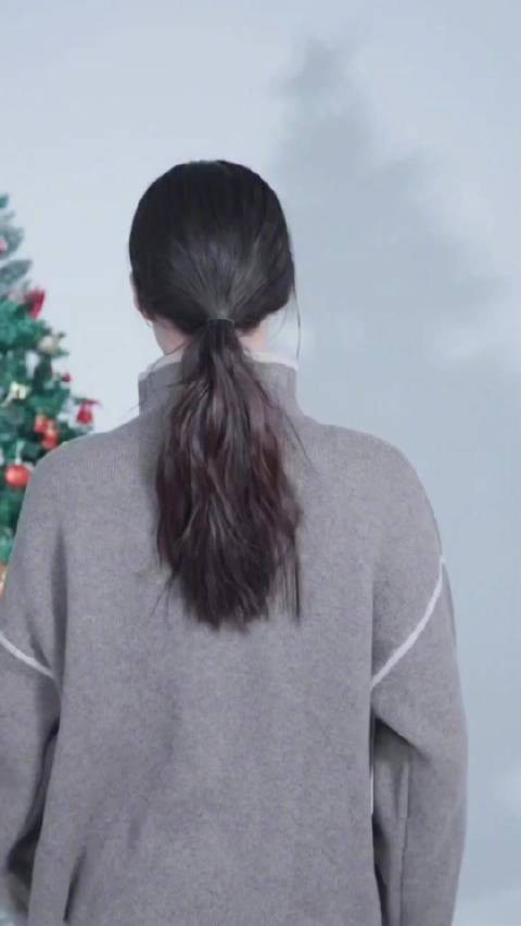 邝玲玲圣诞变装营业，好美丽的公主啊