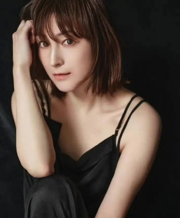 广末凉子有望明年复出！曾飙速185公里追尾酿车祸，此前因涉嫌伤害罪被逮捕