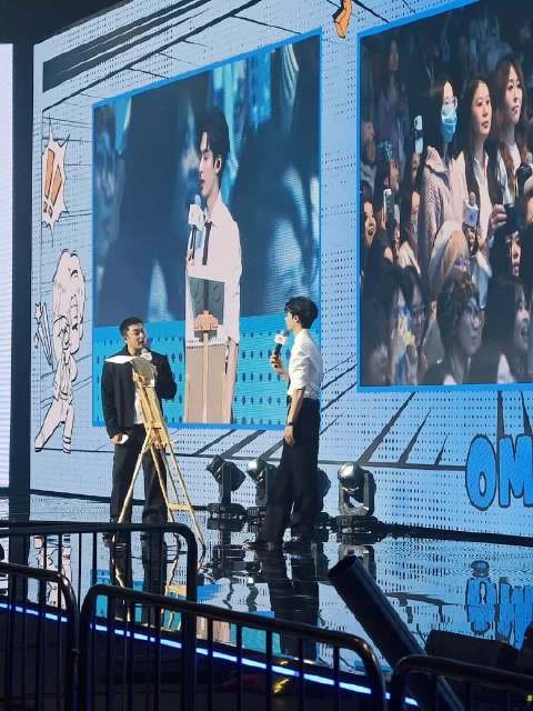 宋威龙见面会聊爱犬滔滔不绝