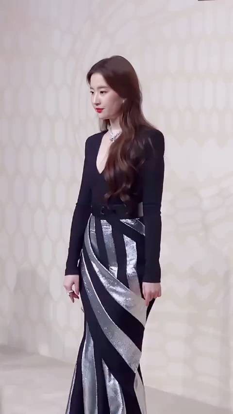 刘亦菲 完美好身材 非常的漂亮 神仙颜值