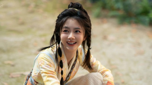 谭松韵肖瑶古装造型惊艳亮相