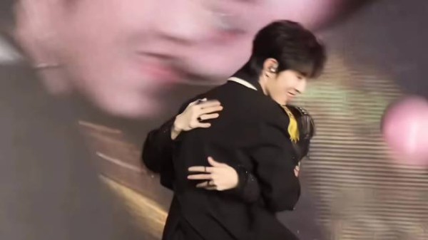 你是我唯一的偏爱，是我所有原则的例外