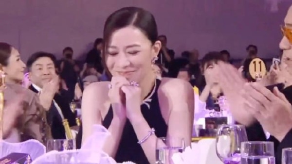 恭喜阿佘四封TVB视后! 新闻女王值得!man姐值得!