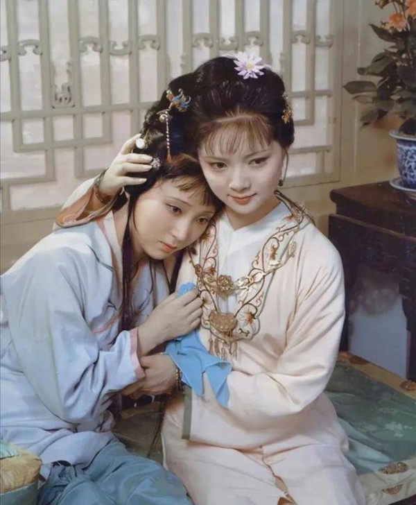 读《红楼梦》：林黛玉最羡慕哪位姑娘？