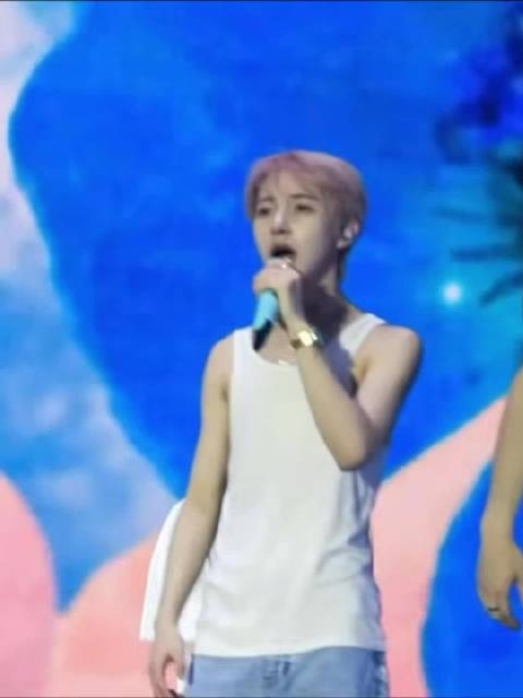 哦摸摸…無袖背心仁俊