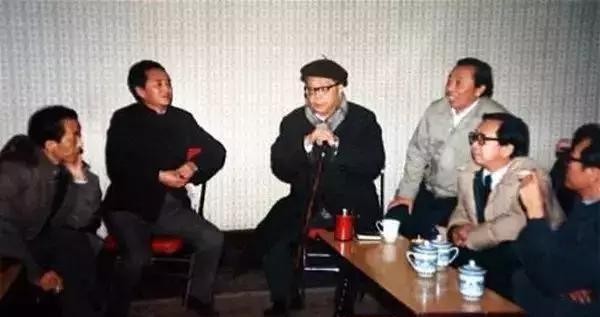 10万块培训班吊打5亿片酬:国产剧的敬畏之心,都让流量明星吃