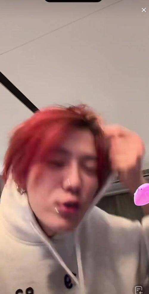 陈赫回应鹿晗醉酒直播 网友：喝多了，没办法，偶像变综艺咖