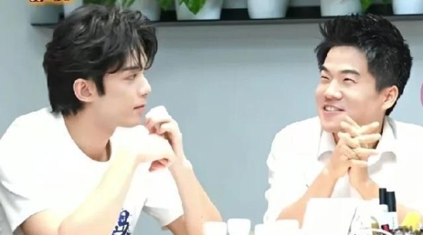 董宇辉深度对话东极岛：倪妮真实一面让人意外