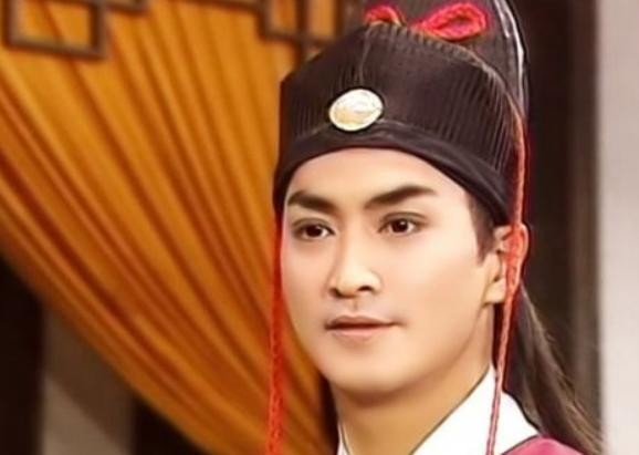 越混越差的八大明星，从一线到三线不服不行，网友：四个二带俩王