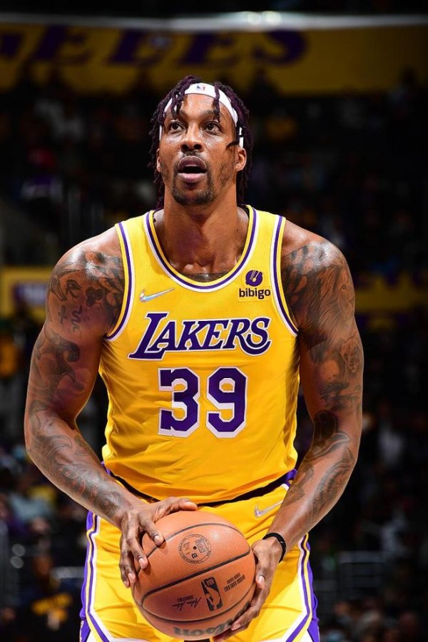 想回湖人？名人堂还不退役！霍华德：对手很难防我和东契奇的挡拆