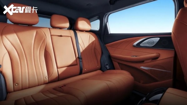 星途 2026 款凌云 300T 两驱超越版燃擎登场 悦享上市