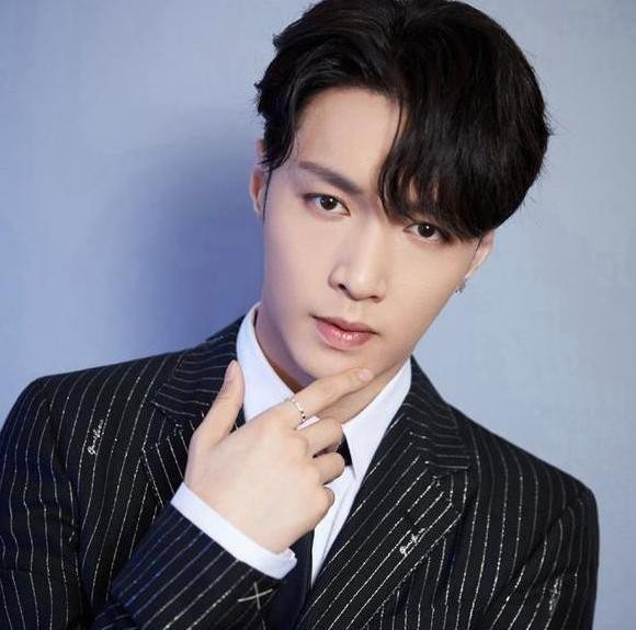 明星新动态与影视展望