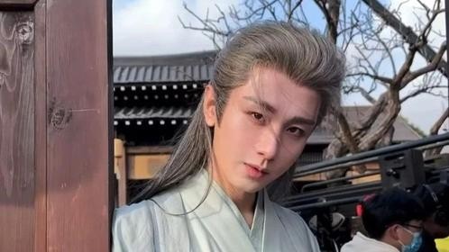 成毅太暖心！喜欢他很简单！