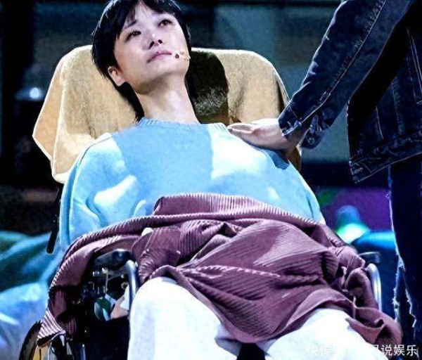 连续21年跨年零点压轴现身的李宇春,身上的标签,到底哪个才是真