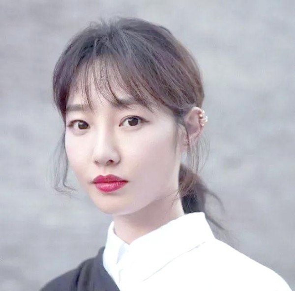 娱乐圈明星的婚姻风波与私人生活揭秘