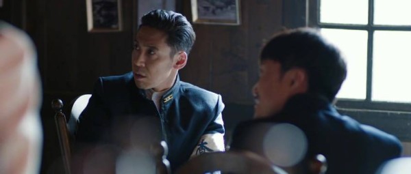 先发制人,一招破局!武木一郎@张鲁一 拿打火机主动交予大岛浩