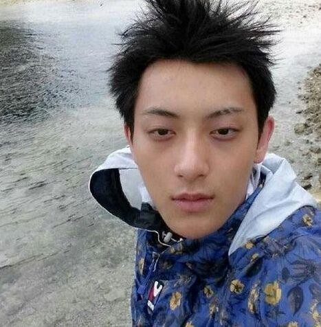 娱乐圈的特殊明星，发展不好就得继承家产，家底一个比一个厚