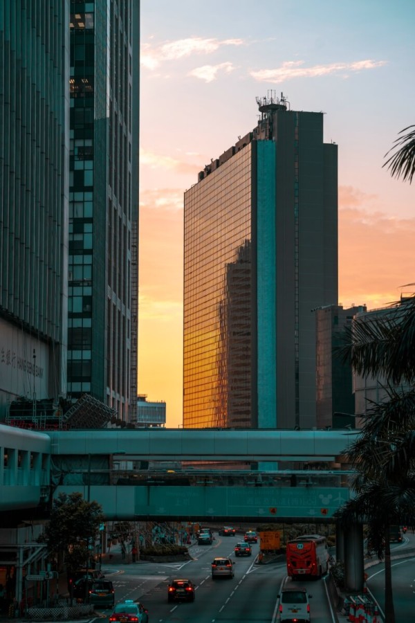 香港公共交通详解：地铁、巴士、渡轮乘坐全攻略​