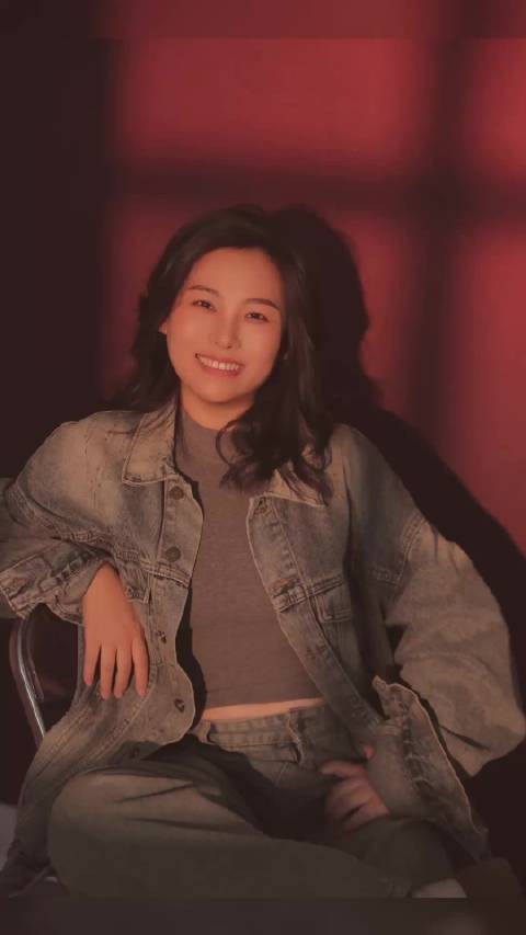 不等修图了，顶个火泡发个微博