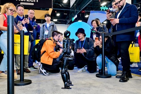 CES 2026 机器人最大黑马！让“个人机器人”从概念变现实