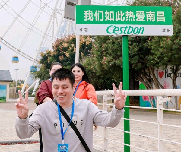 生在南昌的黄磊自称不是江西人，生在台湾的美女明星自认是江西人！