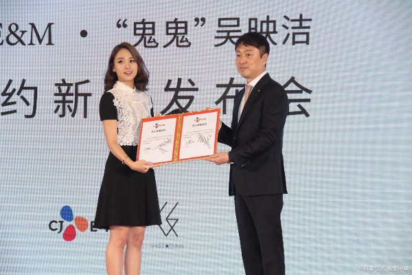 艺人都是怎么签约公司的？