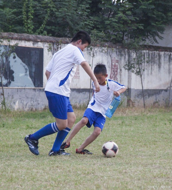 足球明星们的童年趣事