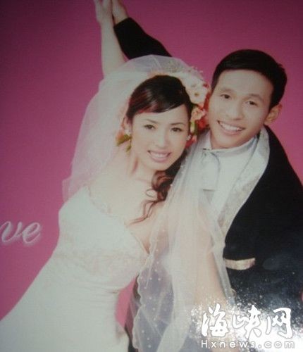 宋小宝前任妻子霍晓红现任妻子王雪个人资料照片：二婚还出轨