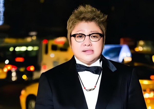 为香港紧急驰援的 5 位明星,捐款数额不菲,正能量才是顶流的底色!