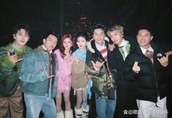 白鹿圈内人脉为什么这么强？答案全藏在细节里