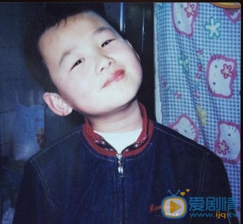 白敬亭小時候照片 白敬亭個人資料