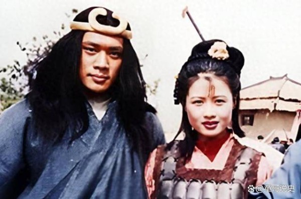 难怪武松不得善终,你看孙二娘把什么给了他