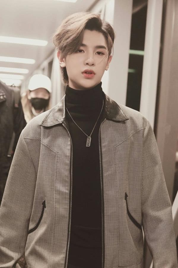 百分九少年团星座盘点，蔡徐坤和他一样，看看你的和谁最配