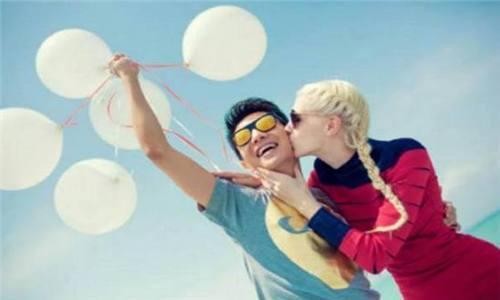 娱乐圈中最成功的四对跨国恋：戚薇李承铉疑似作秀，撒贝宁最幸福