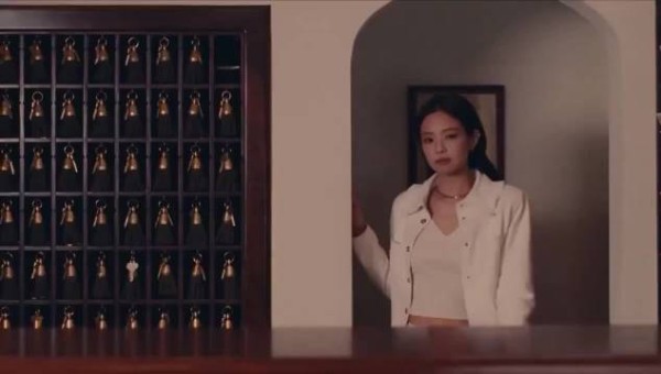 Jennie CHANEL Coco Crush全新广告片