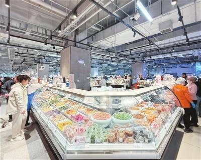 老卖场转型 新势力入场 “家门口”的超市变了样