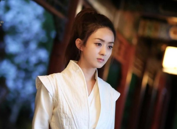 赵丽颖最火的4部剧,每一部播放量都破百亿,最后一部被央视点赞