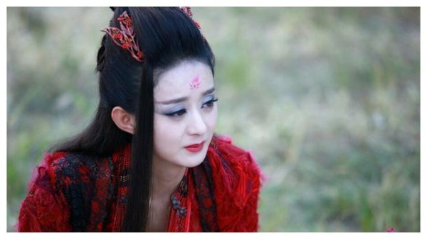 杨紫赵丽颖电视剧大PK，都是当红花旦，谁更胜一筹？