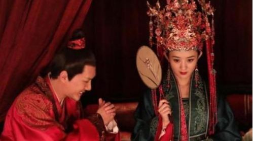 知否知否：明兰也跟了过去