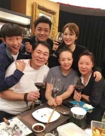 《家有儿女》真的是在小区拍摄的吗?看完拍摄地后,网友恍然大悟