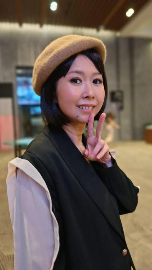 噩耗！45岁女歌手因大肠癌离世，留下7岁女儿孤独生活