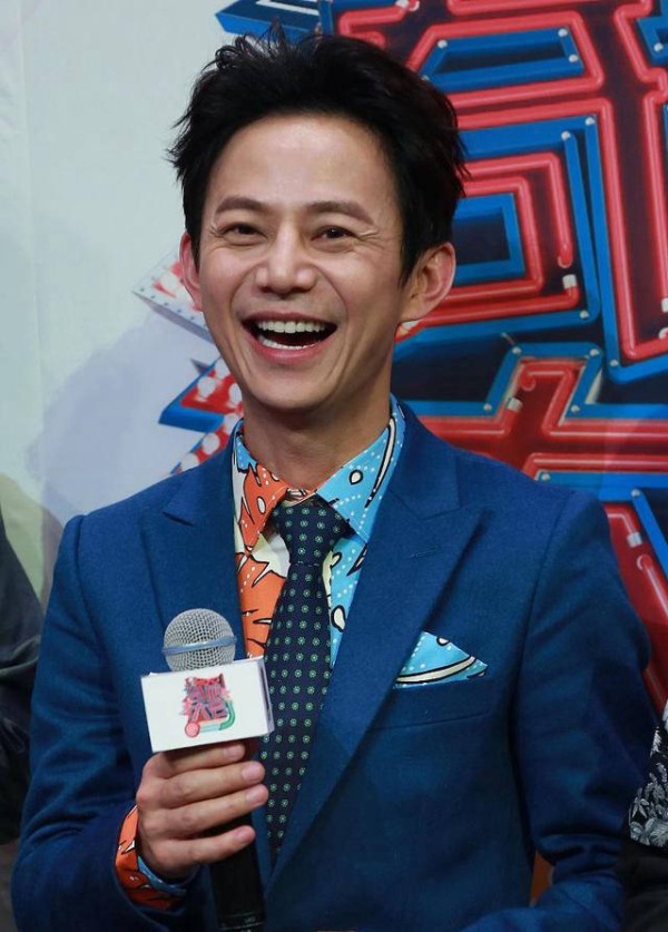 《歌手2024》主持人展示积极性,何炅高分领先,沈梦辰表现尴尬