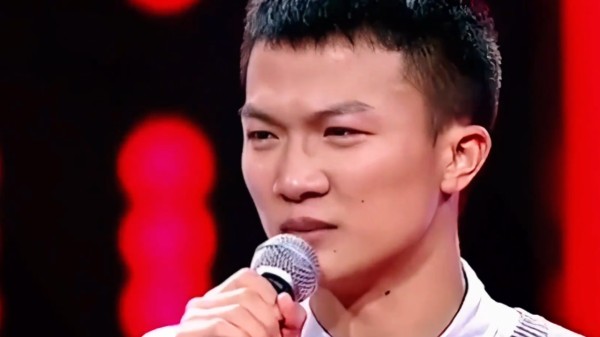 从音综“弃子”到音乐宠儿，如今成为乐坛新星，周深如何逆袭的