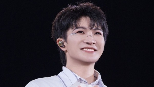 周深成为由你榜目前唯一一位拥有两首在榜百周歌曲的艺人