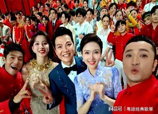 2026春晚彩排阵容公布！看了到场明星，网友泪目：有他在收视稳了