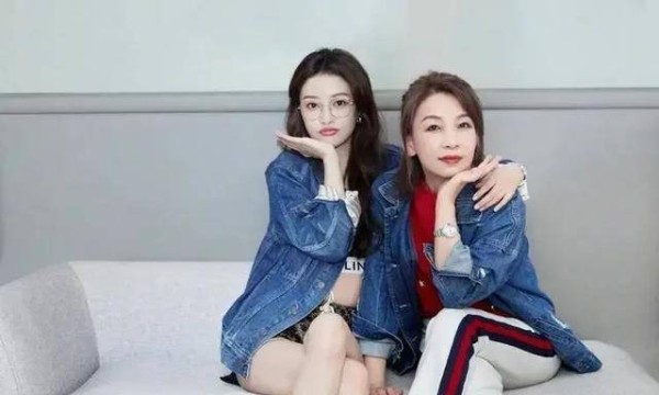 演艺圈捧不红的五位女艺人,第一位堪称绝缘体质